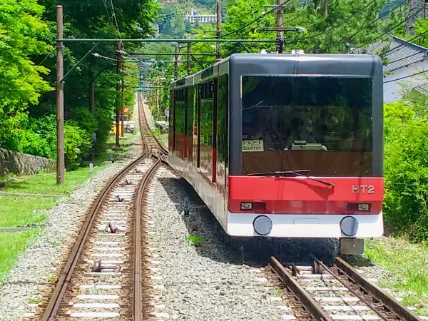 Hakone train